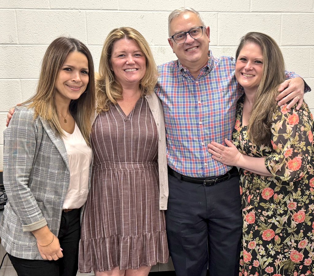 Cher Welke tweet media