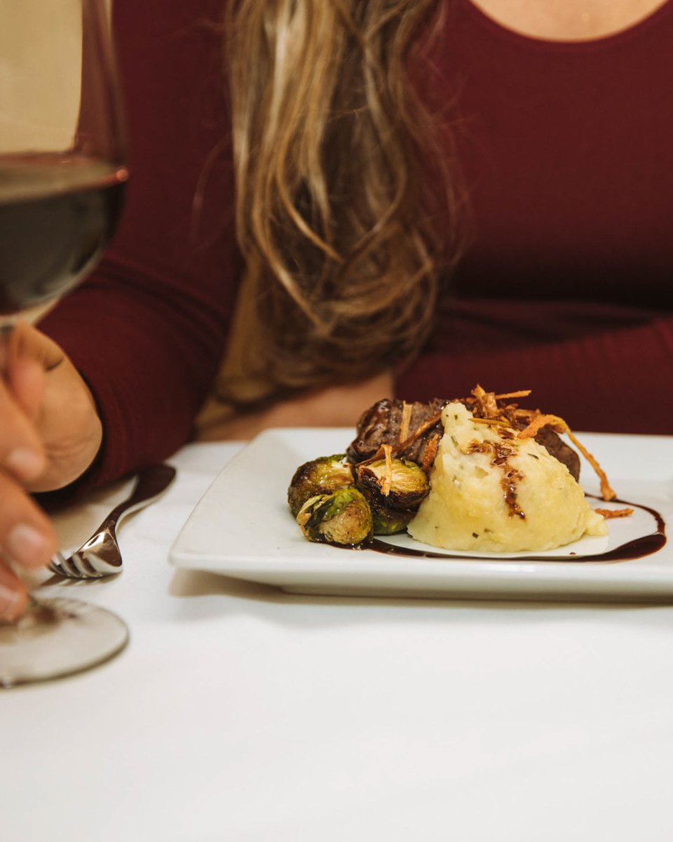 There’s nothing like dining under the open Taos sky. 🌅✨ From sunlit lunches to starlit dinners, enjoy al fresco eats at spots like @ ACEQRestaurant (on IG), @ BentStreetGrille (on IG), @ Martyrs.Steakhouse (on IG) &amp; @ LambertsOfTaos (on IG). 🍽️🌿🍷 #TaosTrue