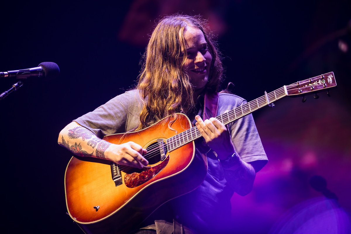 Van Andel Arena (@vanandelarena) on Twitter photo Huge thanks to <a href="/BillyStrings/">Billy Strings</a> for an incredible Saturday night at #VanAndelArena!
Check out some shots from the show 🎻📸
Photos by Jesse Faatz Huge thanks to <a href="/BillyStrings/">Billy Strings</a> for an incredible Saturday night at #VanAndelArena!
Check out some shots from the show 🎻📸
Photos by Jesse Faatz