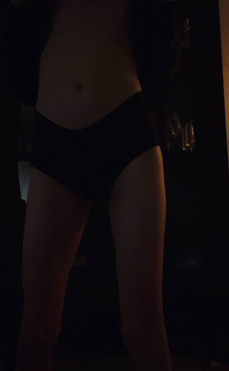 likefem_'s tweet photo. Happy pride month and birthday 🎁 #nsfw #petite #twink #femboy https://t.co/SxWaKIX3uq