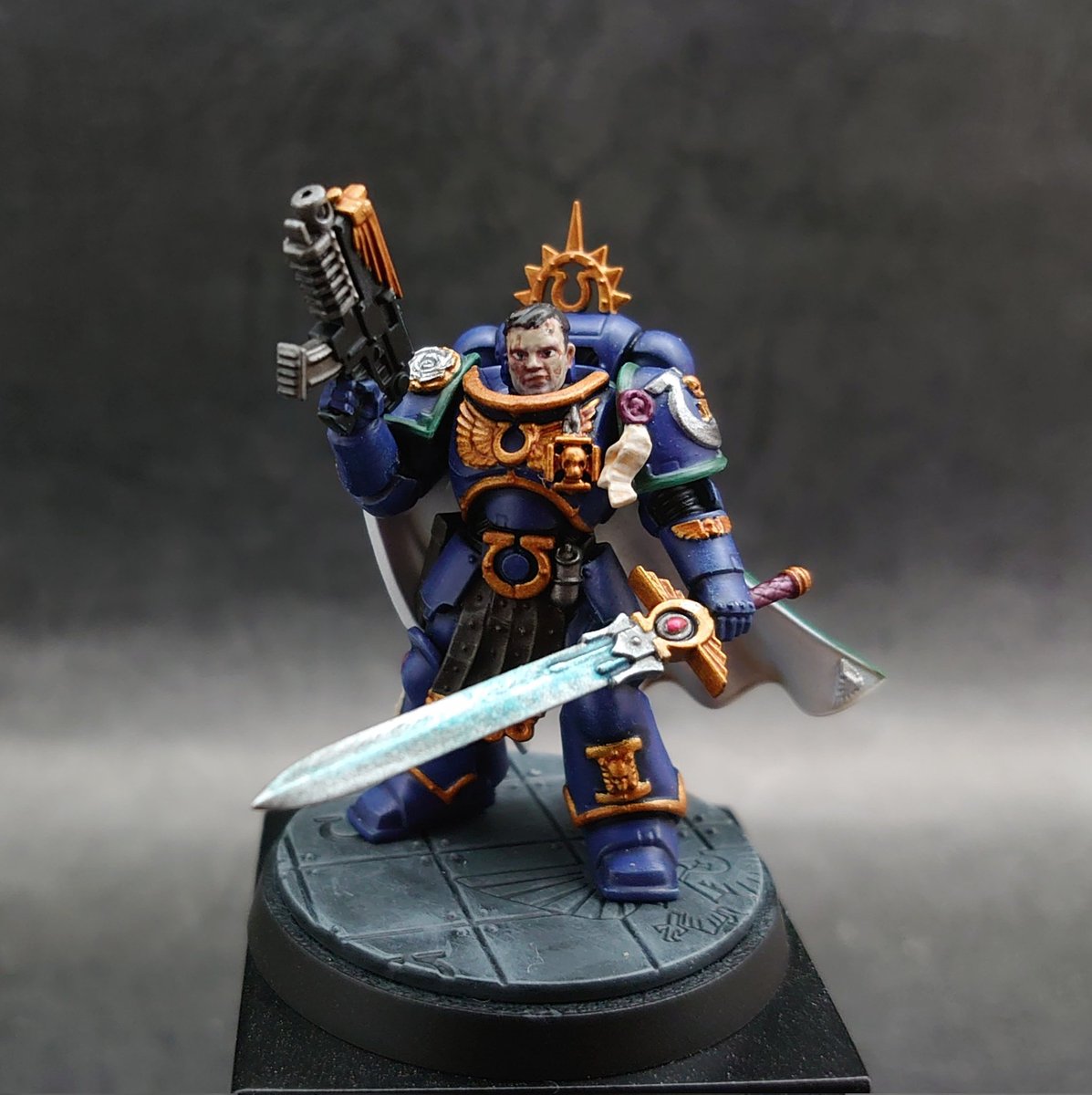 ウォーハンマー40kからウルトラマリーン「中隊長ウリエル