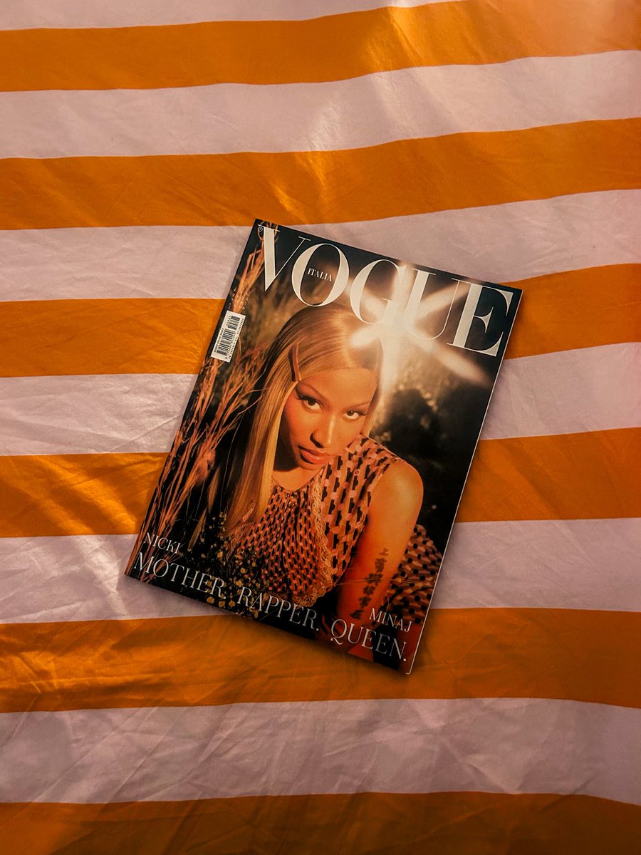 HOTNlKA's tweet image. MY MAMA ON THE COVER OF VOGUE FOR THE 6TH TIME!!!!!!! THE MOST BEAUTIFUL 😍😍😍😍😍😍😍😍😍😍😍😍 @NICKIMINAJ!!!!! #NickiVogue