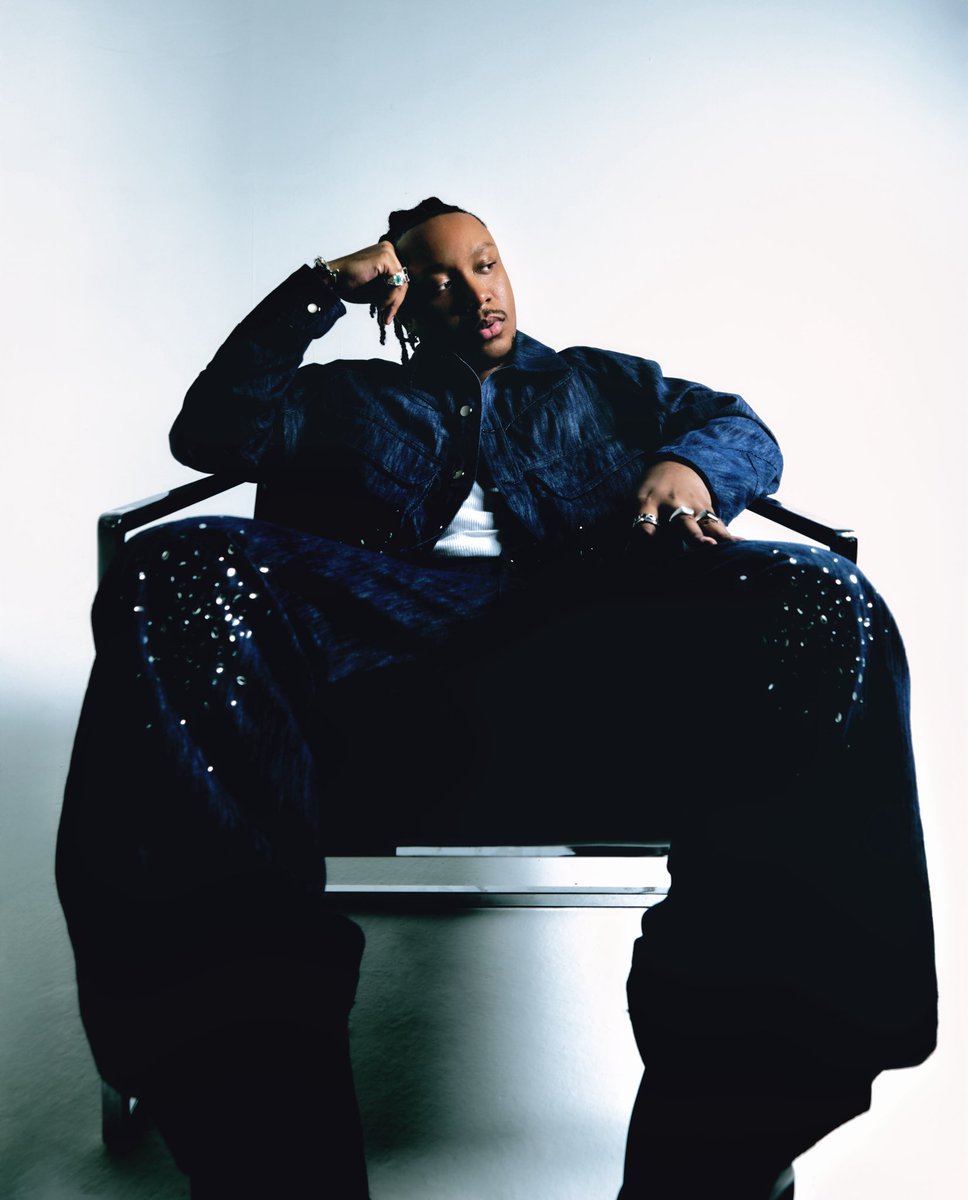 JVCKJAMES's tweet image. ur favorite r&amp;amp;b singer u just don’t know it yet 🧃