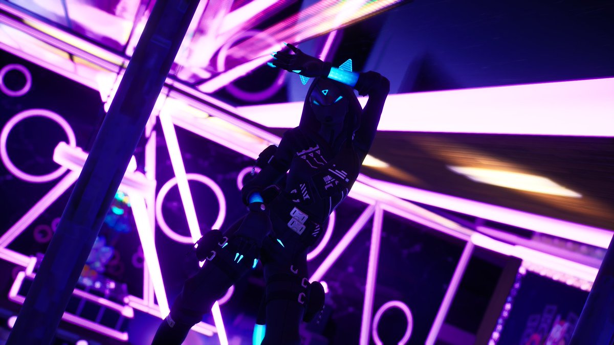 JPTAILS42's tweet photo. the kitty got claws #Fortnite #FortniteFanArt #Fortography #Neuralynx https://t.co/VTyScscXcC