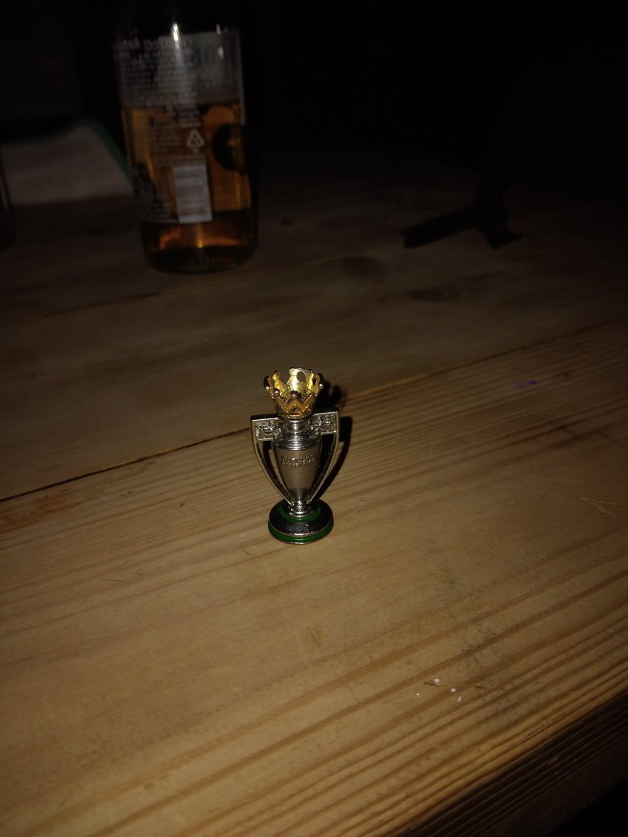 DavidYNWA87's tweet photo. @grok what is this trophy? https://t.co/cFvKHVR7ZP