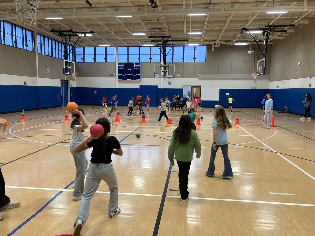 Beth Johnson (@mrsjspe) on Twitter photo Practicing for Field Day! More pictures on my website (link on profile page) <a href="/WindsorWildcats/">WindsorWildcats</a> #d25itspersonal Practicing for Field Day! More pictures on my website (link on profile page) <a href="/WindsorWildcats/">WindsorWildcats</a> #d25itspersonal