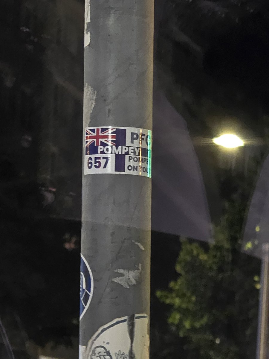 Dusseldorf blues we are massive #pompey