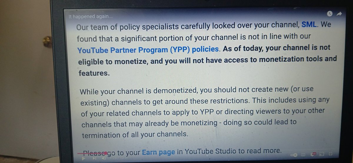 Munchkin08T's tweet photo. @YouTube @YouTubeCreators @SMLMovies
Logan (SML) just lost his FOURTH CHANNEL. COME ON YOUTUBE WHY JUST WHY THIS IS BULLSHIT. https://t.co/arE69jChKW