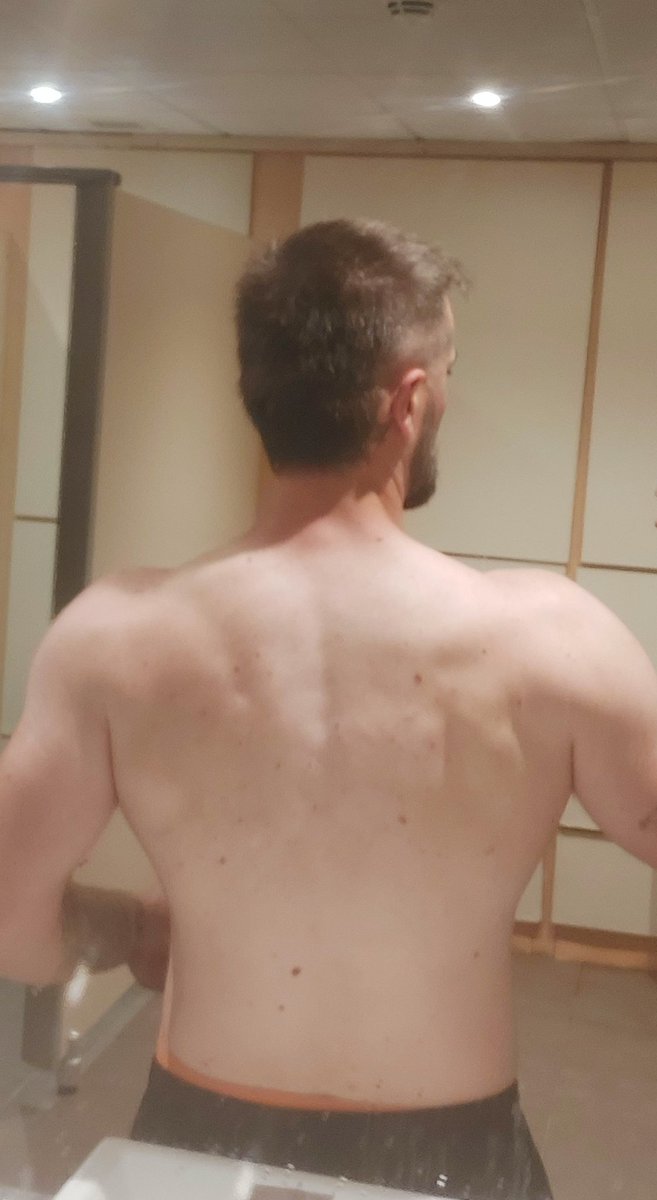 Maybe if I drink enough tonight I'll convince myself to buy Oblivion Remastered 🤣