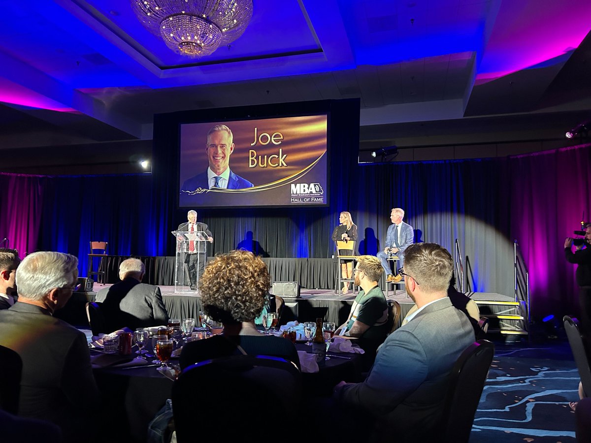 RadioFXinc tweet media