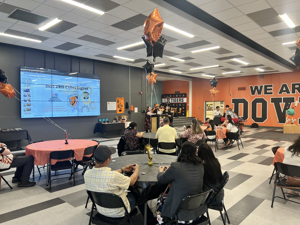 Robotics banquet at DHS <a href="/PublicDover/">Dover Public Schools</a>