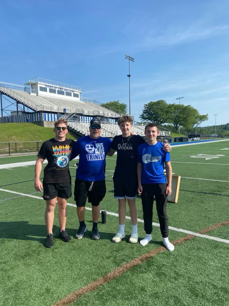 Coach Knause tweet media