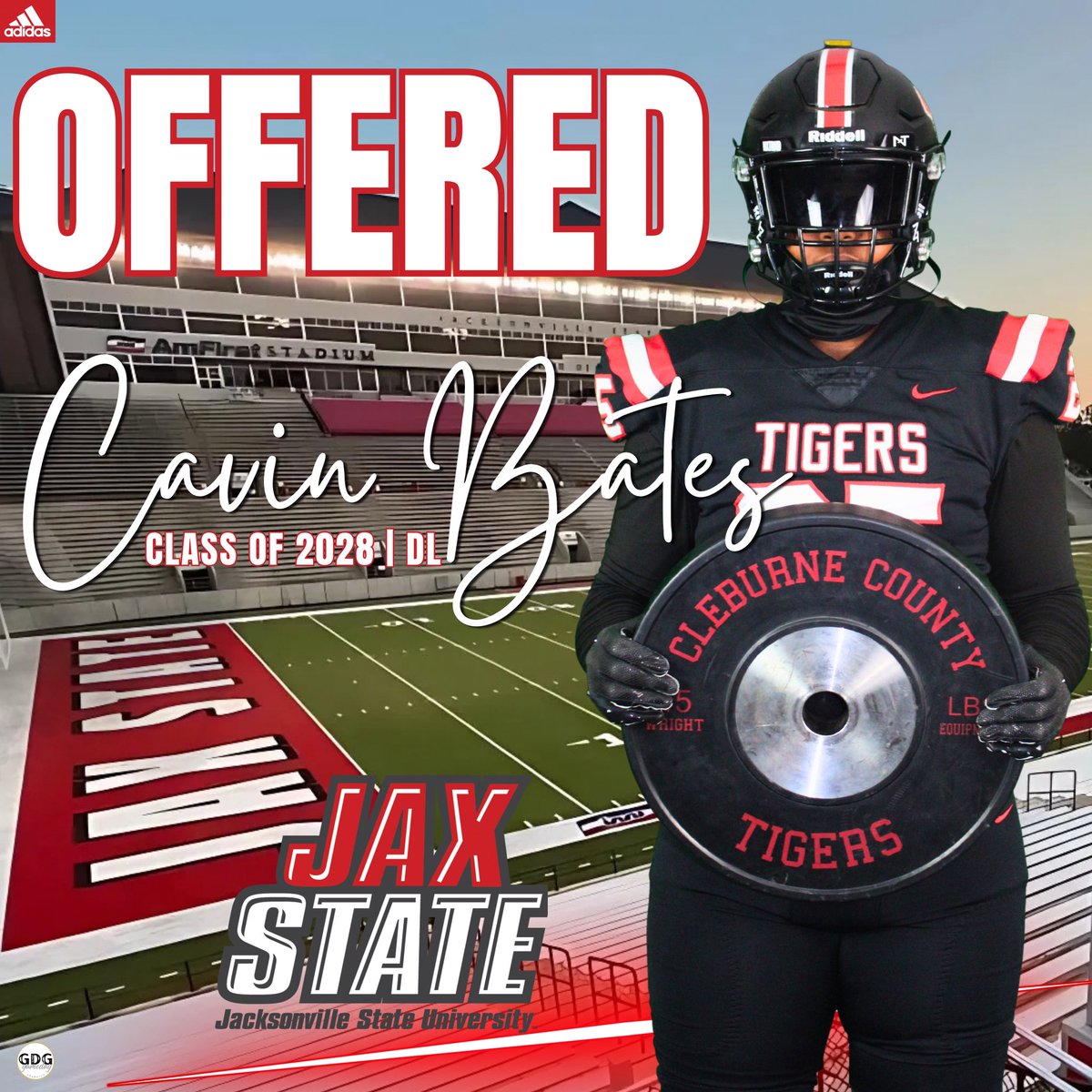 CCHSTiger_FB's tweet image. Congratulations to @CavinBates on his offer from @JaxStateFB today at camp!