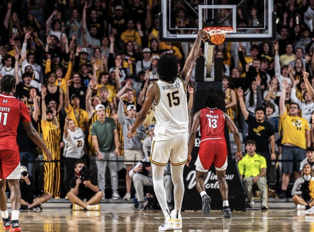 DubsMuse (@dubs_muse) on Twitter photo Warriors hosting a pre-draft workout Tuesday: via (<a href="/BySamGordon/">Sam Gordon</a>)
Sion James: 6โ6 Guard
Ryan Nembhard: 6โ0 Guard
CJ Huntley: 6โ10 Forward
Who draws the most interest from you guys? Warriors hosting a pre-draft workout Tuesday: via (<a href="/BySamGordon/">Sam Gordon</a>)
Sion James: 6โ6 Guard
Ryan Nembhard: 6โ0 Guard
CJ Huntley: 6โ10 Forward
Who draws the most interest from you guys?