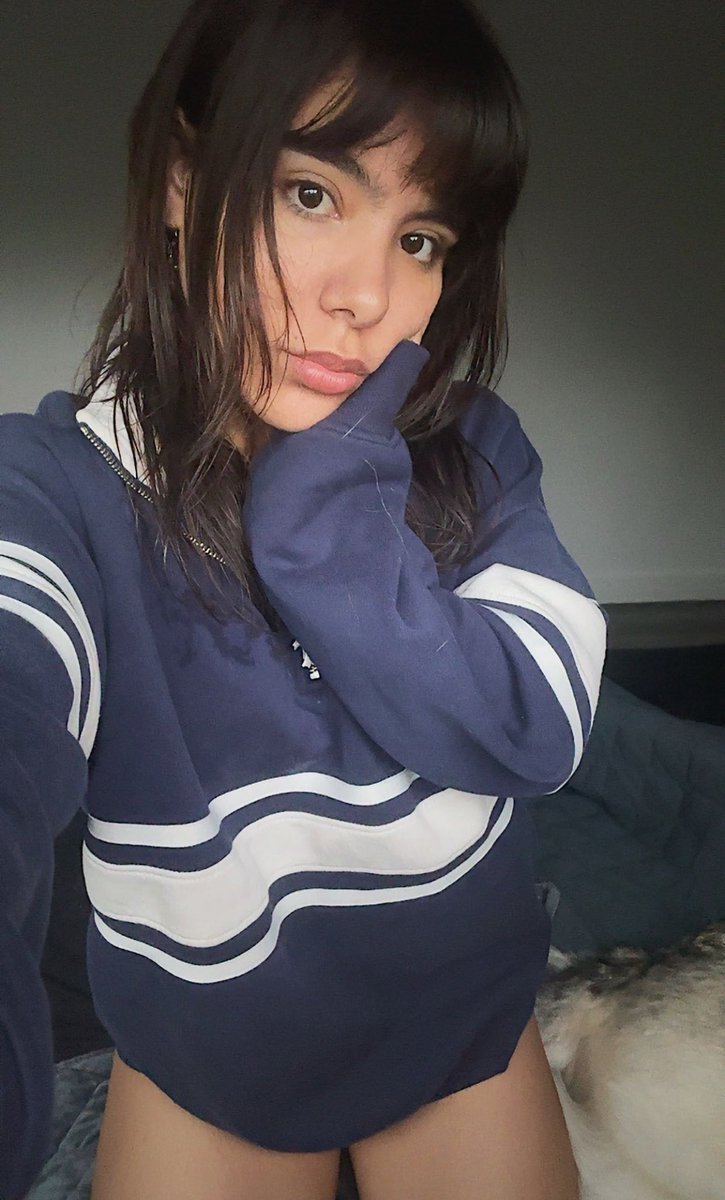 BiblicalAngl's tweet image. fresh outta the shower 🫧