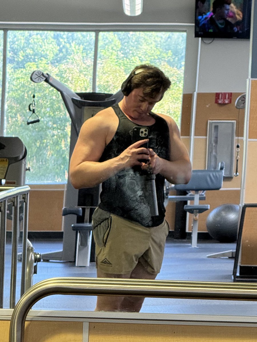 bull boy 🐮🤠 tweet media