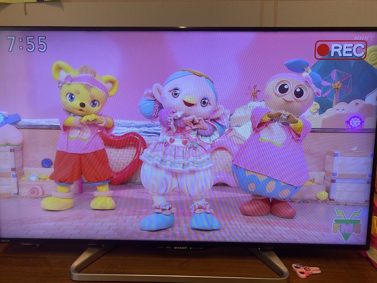 futaba_39's tweet photo. 激アツすぎんか　#おかいつ #ももいろほっぺ https://t.co/42HnwW7ath