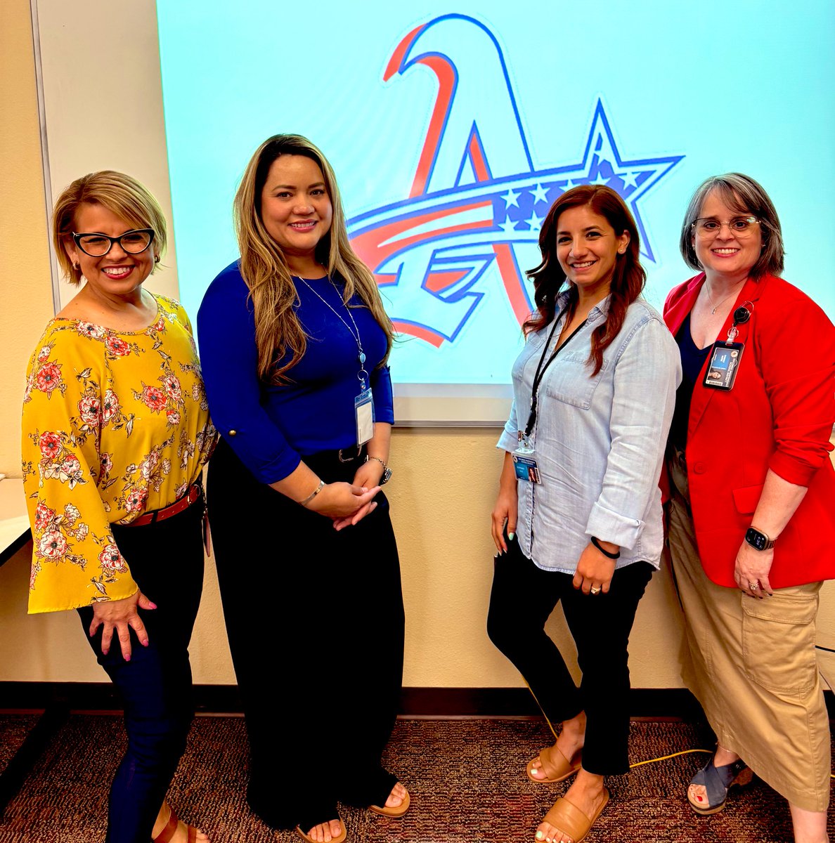 Stephanie Ruiz (@sruiz_ci) on Twitter photo ♥️💛💙Congratulations to the Americas High School c/o 2025♥️💛💙 #AllIn4Grads #AcademicsDept <a href="/SocorroISD/">Socorro ISD</a> ♥️💛💙Congratulations to the Americas High School c/o 2025♥️💛💙 #AllIn4Grads #AcademicsDept <a href="/SocorroISD/">Socorro ISD</a>