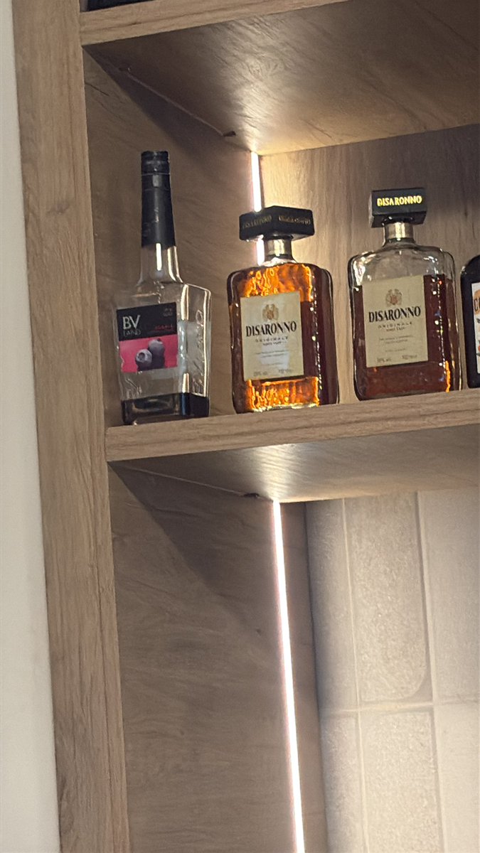 staffmann33's tweet image. Wait like burnerverse #punta