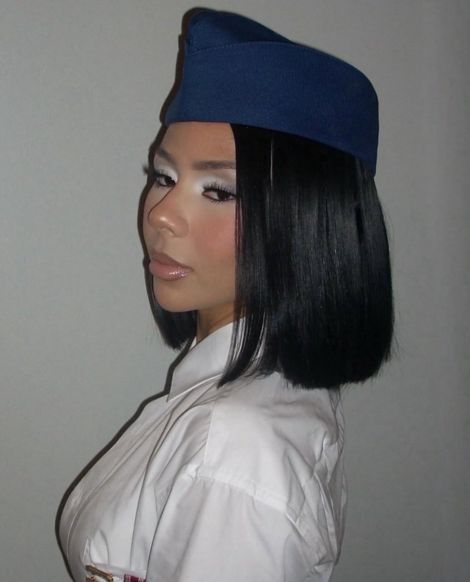 444 | magazine (@guttergirl444) on Twitter photo 