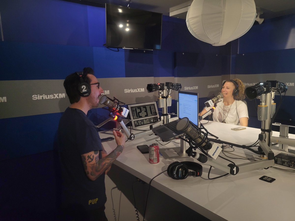 SiriusXMComedyClub (@sxmcomedyclub) on Twitter photo 🎤 Tune in Wednesday, June 4 at 12PM & 6PM as Mike Mitchell chats with the hilarious <a href="/adrienne_fish/">Adrienne Fish</a> about 3 jokes from her new album Listen To The Loons!
📷 Get a sneak peek all June on #SXMComedyClub full release drops July 3!
Listen on #SXMComedyClub ch.168 #comedy #standup 🎤 Tune in Wednesday, June 4 at 12PM & 6PM as Mike Mitchell chats with the hilarious <a href="/adrienne_fish/">Adrienne Fish</a> about 3 jokes from her new album Listen To The Loons!
📷 Get a sneak peek all June on #SXMComedyClub full release drops July 3!
Listen on #SXMComedyClub ch.168 #comedy #standup