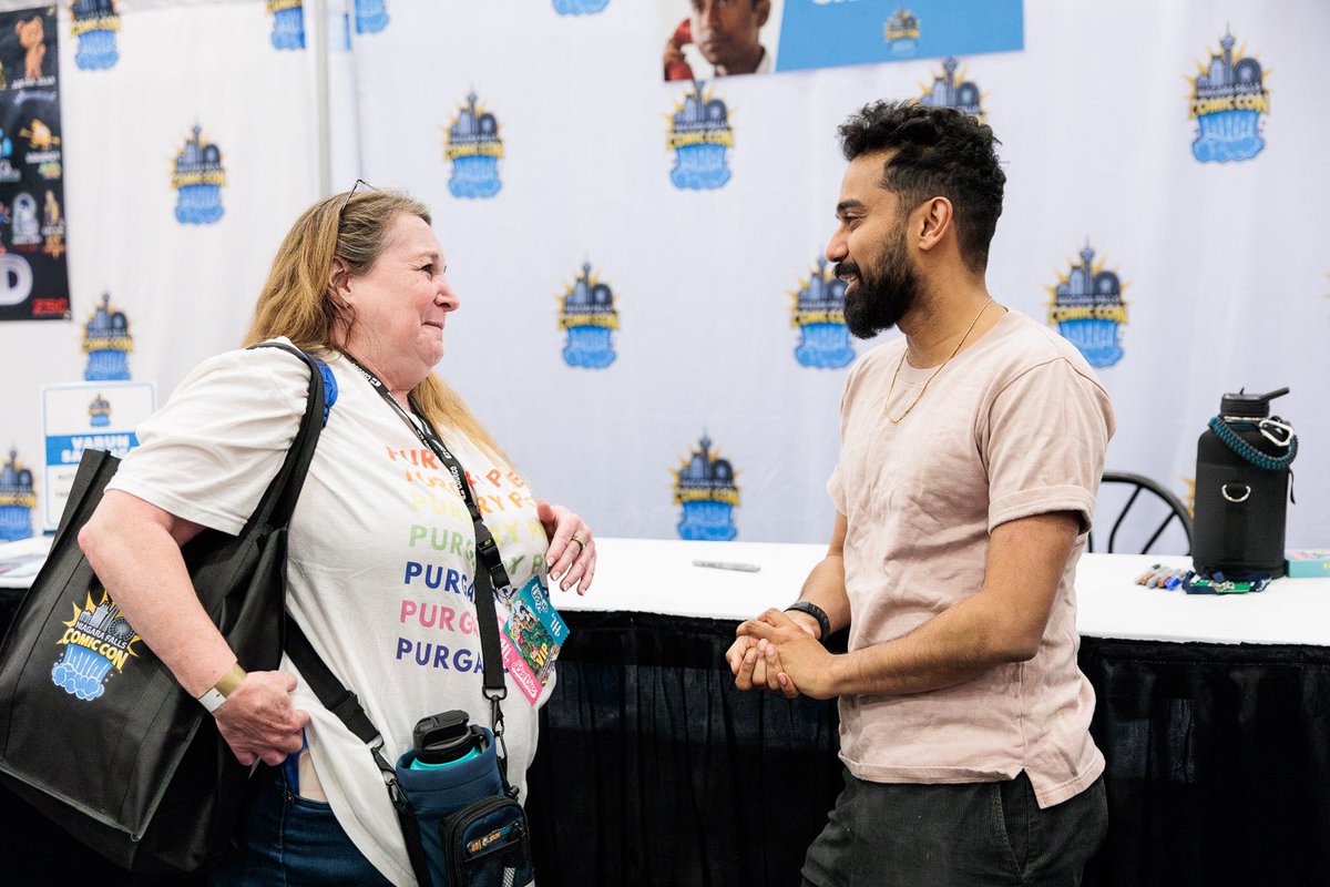 And some photos from Varun’s autograph session last Saturday at Niagara Falls Comic Con #WynonnaEarp