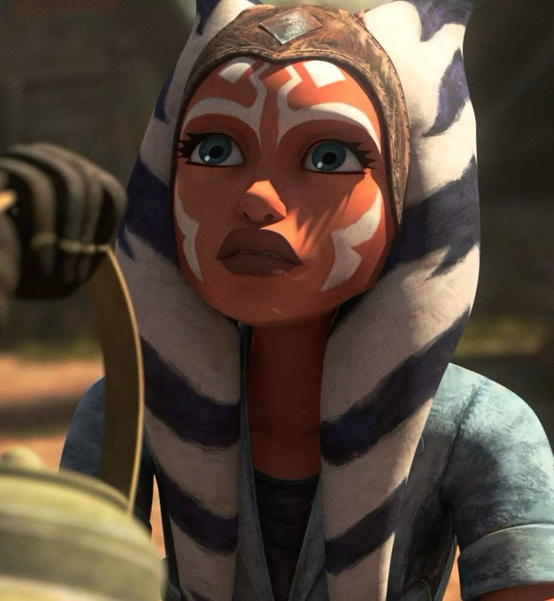 princesskryze's tweet image. prettiest character in all star wars animation btw no one serves more face than ahsoka tano!!!!!!!!
