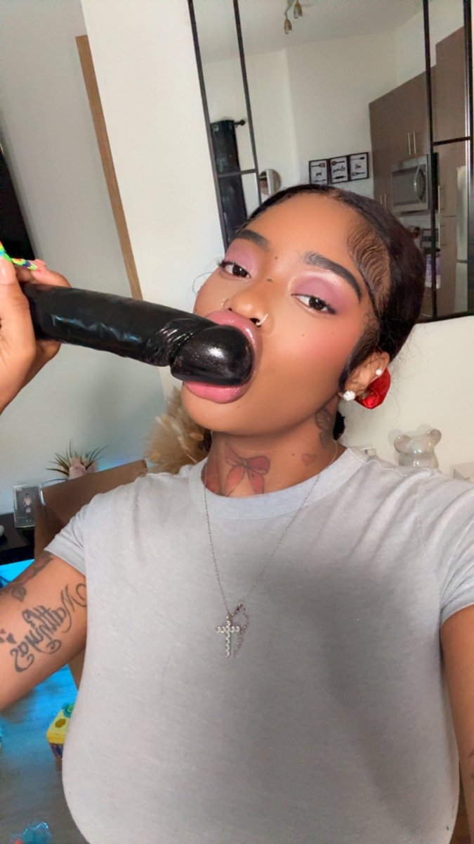 Ivany Wright tweet media