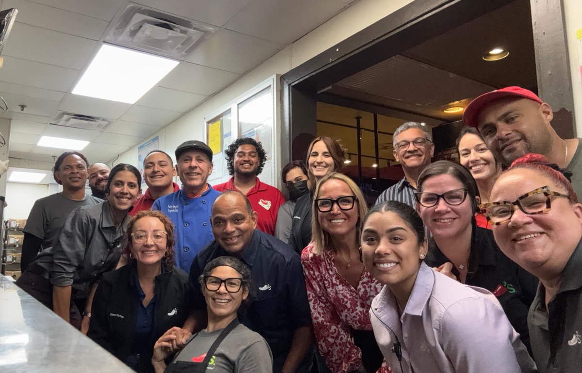 Eva Aguilar Lindenberger tweet media