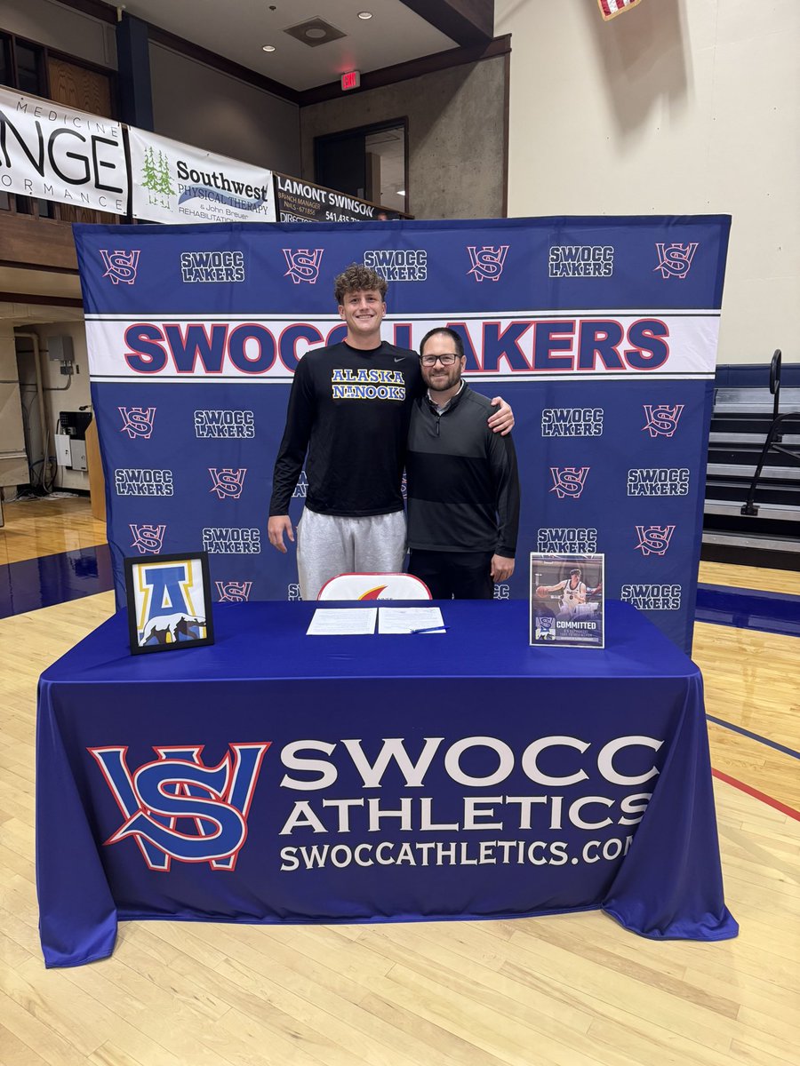 SWOCCBASKETBALL's tweet image. Congrats to our guy Luke Fotheringham for signing to play at NCAA D2 University of Alaska Fairbanks. Proud of you Luke.