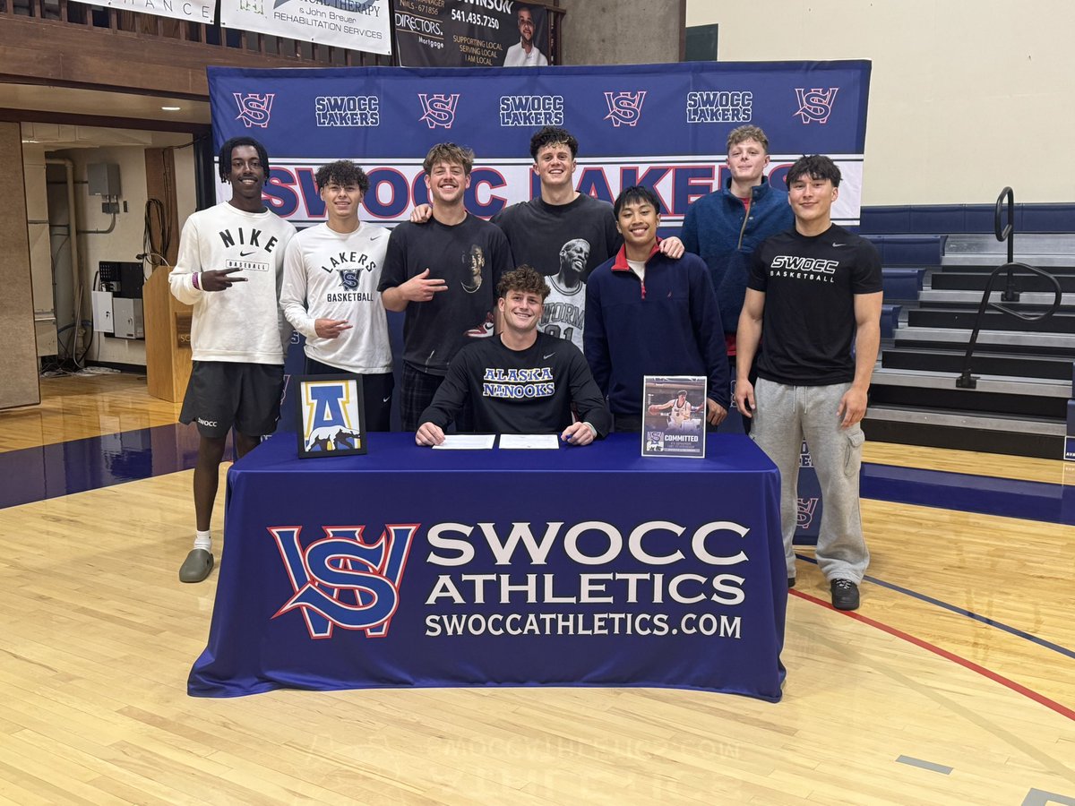 SWOCCBASKETBALL's tweet image. Congrats to our guy Luke Fotheringham for signing to play at NCAA D2 University of Alaska Fairbanks. Proud of you Luke.
