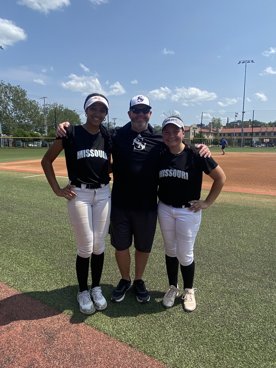 PHS_stitchball's tweet photo. It was an honor and I had a blast coaching the Mo-Kan All-Star Softball games today.  These 2 girls played great.  Coaching them 1 last time and watching them play the sport they love was as good as it gets. @BayliMiddleton @Lefty_Lea_20 https://t.co/6LjOsT9hEd