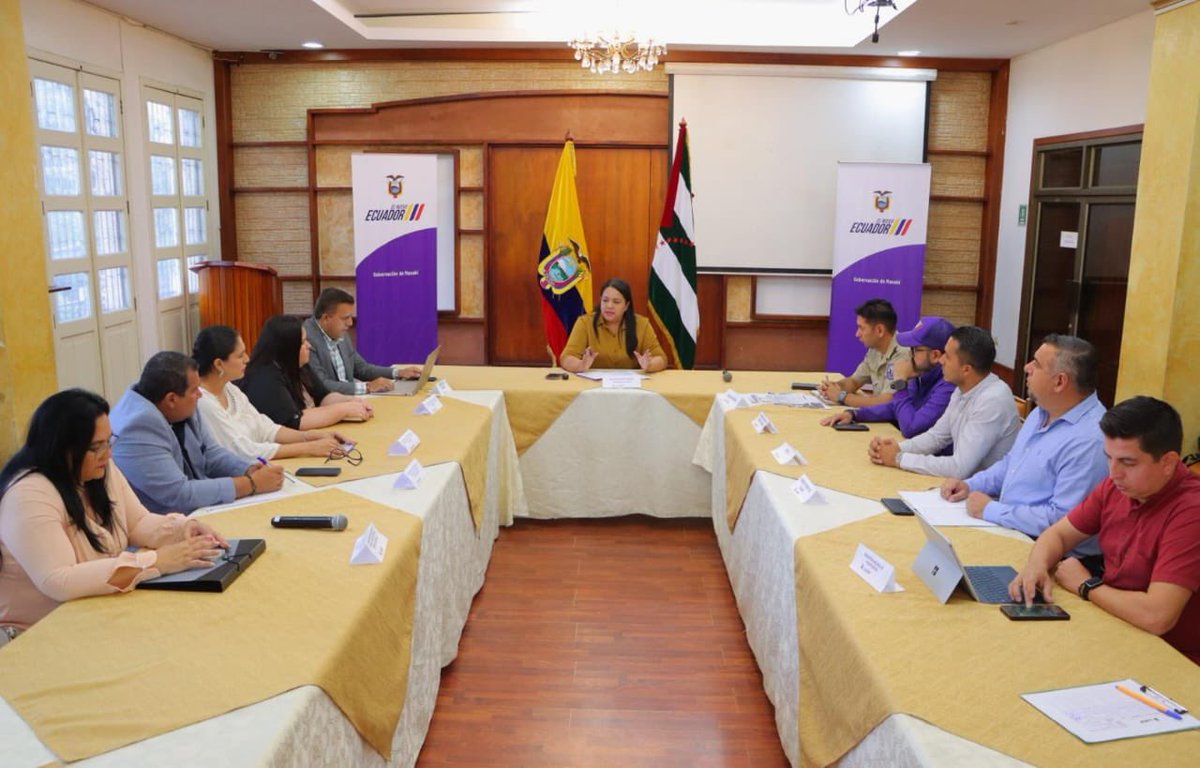 La gobernadora Aurora Valle lideró la Mesa Técnica de Gestión de Riesgos y la Mesa Técnica Institucional, con el objetivo de trabajar por resultados concretos y planificación responsable ✅