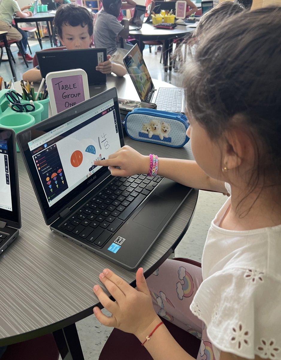 Ms_Sushma_'s tweet photo. We explored mixed numbers using @MathigonOrg’s #Polypad. Students visualized, created, and compared mixed numbers with virtual fraction tiles. #ocsbMath https://t.co/OSQE2kNWlY