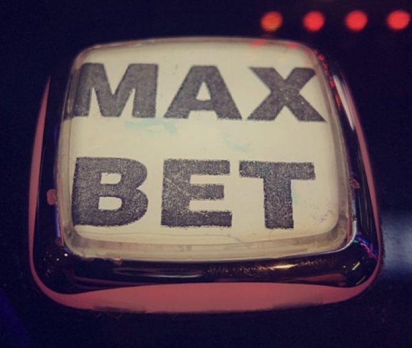 Right $ide tweet media