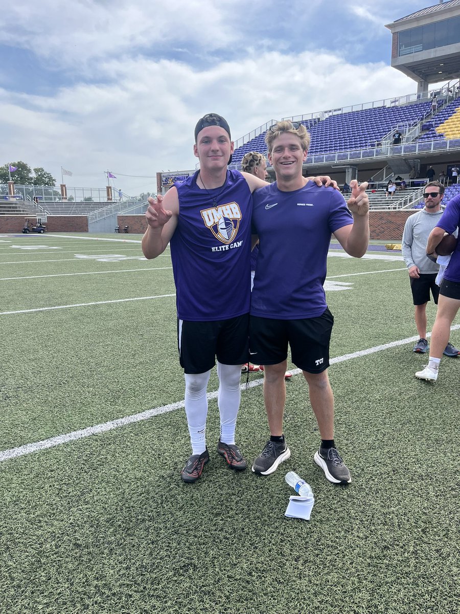 Had an amazing day at <a href="/CruFootball/">UMHB Football🏈</a> camp this afternoon. Learned some amazing things from these coaches as well as <a href="/TCUFootball/">TCU Football</a> coach <a href="/jackstein27/">Jack Stein</a> Thank you!

<a href="/HHKnights_FB/">Harker Heights Football</a> <a href="/RecruitHeights/">RecruitTheShield</a> <a href="/MarkHum7/">Mark Humble</a>