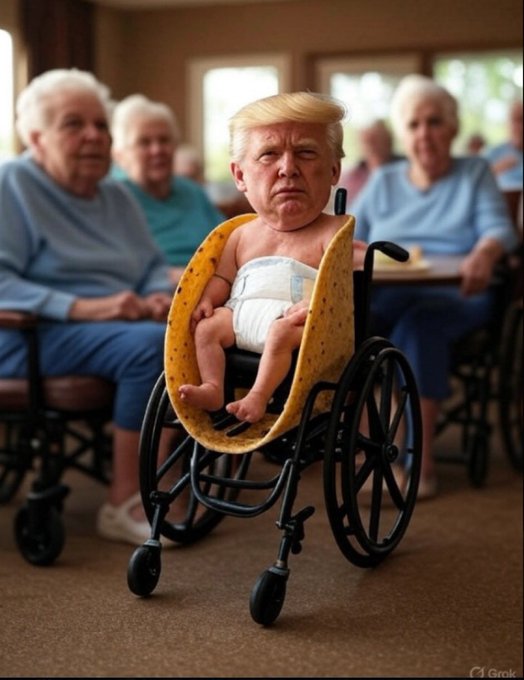 dsshake's tweet photo. @piyushmittal #TrumpChicken😂#diaperTrump https://t.co/ysyGzDhLFM