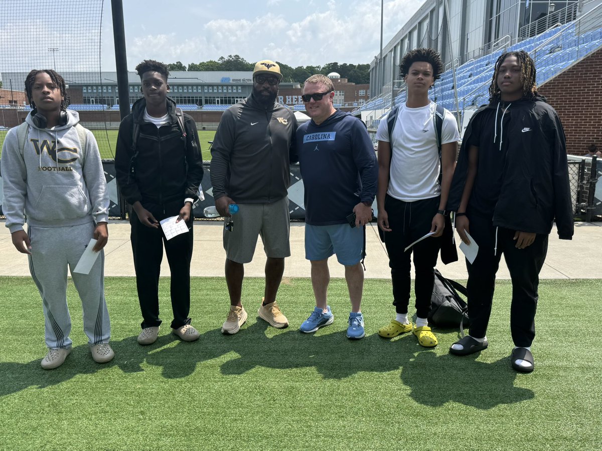 aidenwatts0's tweet photo. I had a great time at @UNCFootball  camp. I’m looking forward to coming back.@Robertd3rd @ChadFreeman_80 @RustyMansell_ @ChadSimmons_ https://t.co/HWJ2yR6Cpg