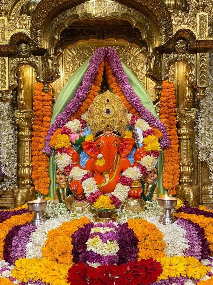 सदा भवानी दाहिनी सम्मुख रहे गणेश त्रिदेव रक्षा करें ब्रह्मा विष्णु महेश गणपति बप्पा मोरया जय श्री गणेश