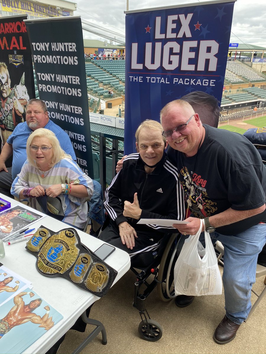cjsantini42's tweet photo. Happy birthday to @GenuineLexLuger have a blessed day https://t.co/Uoub51I21H