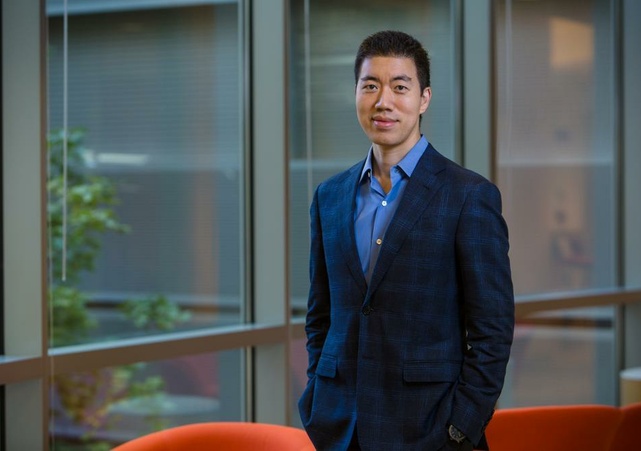 Science in Boston (@scienceinboston) on Twitter photo Researchers at the <a href="/broadinstitute/">Broad Institute</a> have developed a way to edit the genetic sequences at the root of #Huntington’s disease and Friedreich’s ataxia.
🧬 The findings appeared in <a href="/NatureGenet/">Nature Genetics</a> and come from the lab of gene-editing pioneer Dr. @DavidRLiu: bit.ly/4kS3Vff Researchers at the <a href="/broadinstitute/">Broad Institute</a> have developed a way to edit the genetic sequences at the root of #Huntington’s disease and Friedreich’s ataxia.
🧬 The findings appeared in <a href="/NatureGenet/">Nature Genetics</a> and come from the lab of gene-editing pioneer Dr. @DavidRLiu: bit.ly/4kS3Vff