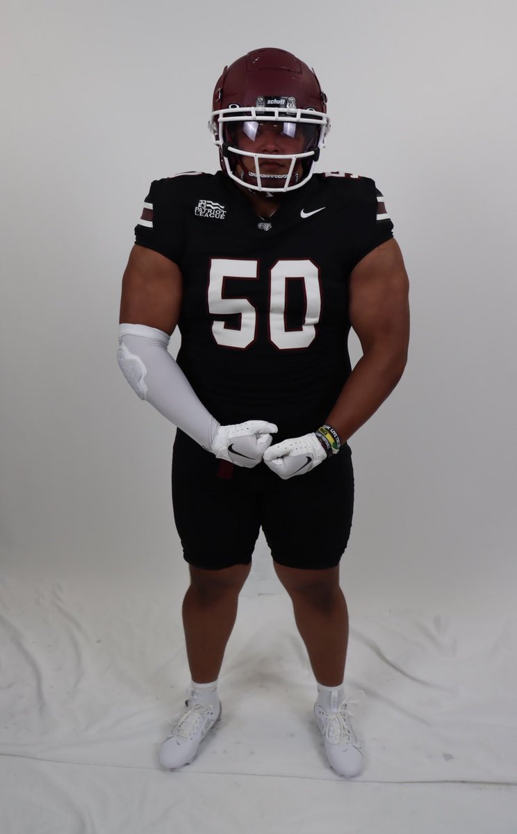RobertEdwards07's tweet image. Had an amazing official visit @FORDHAMFOOTBALL this past weekend! Thank you to @_CoachBurns, @TJH3_, @Coach_Conlin and the rest of the coaching staff for having me!