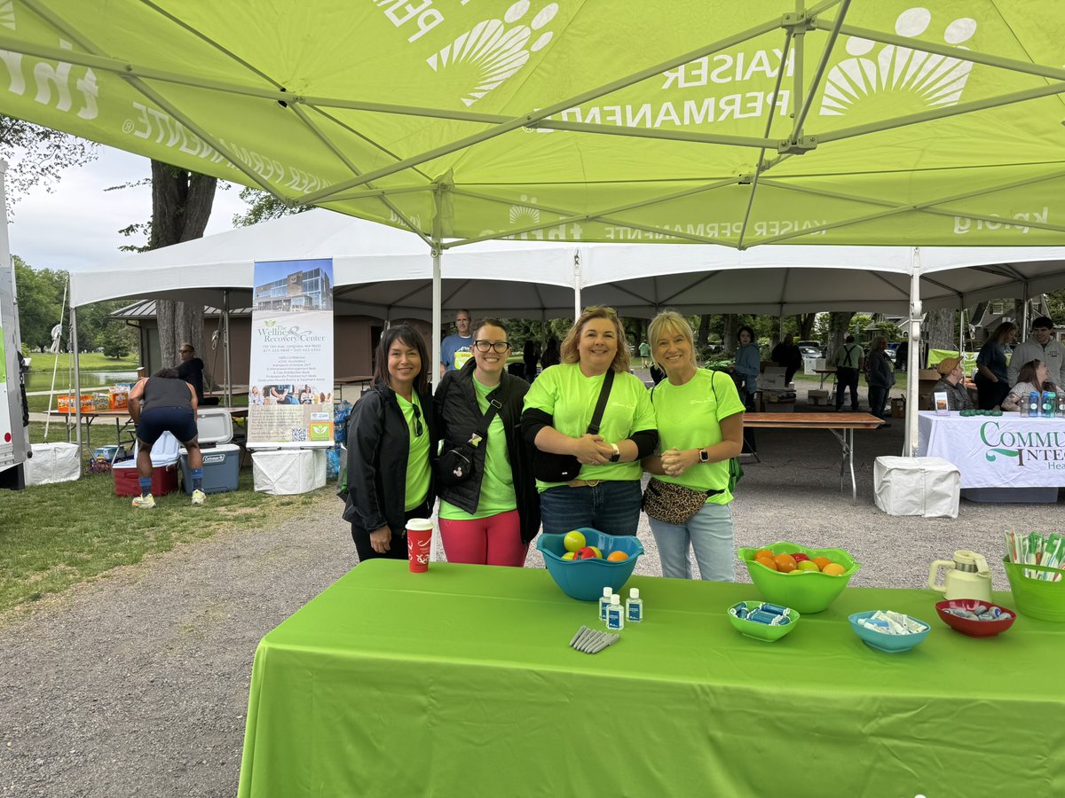 Kaiser Permanente NW (@kpnorthwest) on Twitter photo On Saturday, our @kpnorthwest Longview-Kelso Medical Office care teams joined community members at Run the Path, hosted by <a href="/ColumbiaWell/">Columbiawellness</a> to raise behavioral health awareness during #mentalhealthawarnessmonth. On Saturday, our @kpnorthwest Longview-Kelso Medical Office care teams joined community members at Run the Path, hosted by <a href="/ColumbiaWell/">Columbiawellness</a> to raise behavioral health awareness during #mentalhealthawarnessmonth.