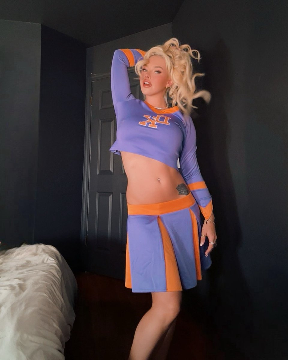 Streamate Official (@streamatemodels) on Twitter photo There's school spirit and there's drool spirit. We got the latter. <a href="/misskaitlynxx/">Kaitlyn Michaels</a> #SMBabe #Streamate #StreamateModel #costume #sexy #ModelMonday
loom.ly/Pnvw5nU There's school spirit and there's drool spirit. We got the latter. <a href="/misskaitlynxx/">Kaitlyn Michaels</a> #SMBabe #Streamate #StreamateModel #costume #sexy #ModelMonday
loom.ly/Pnvw5nU