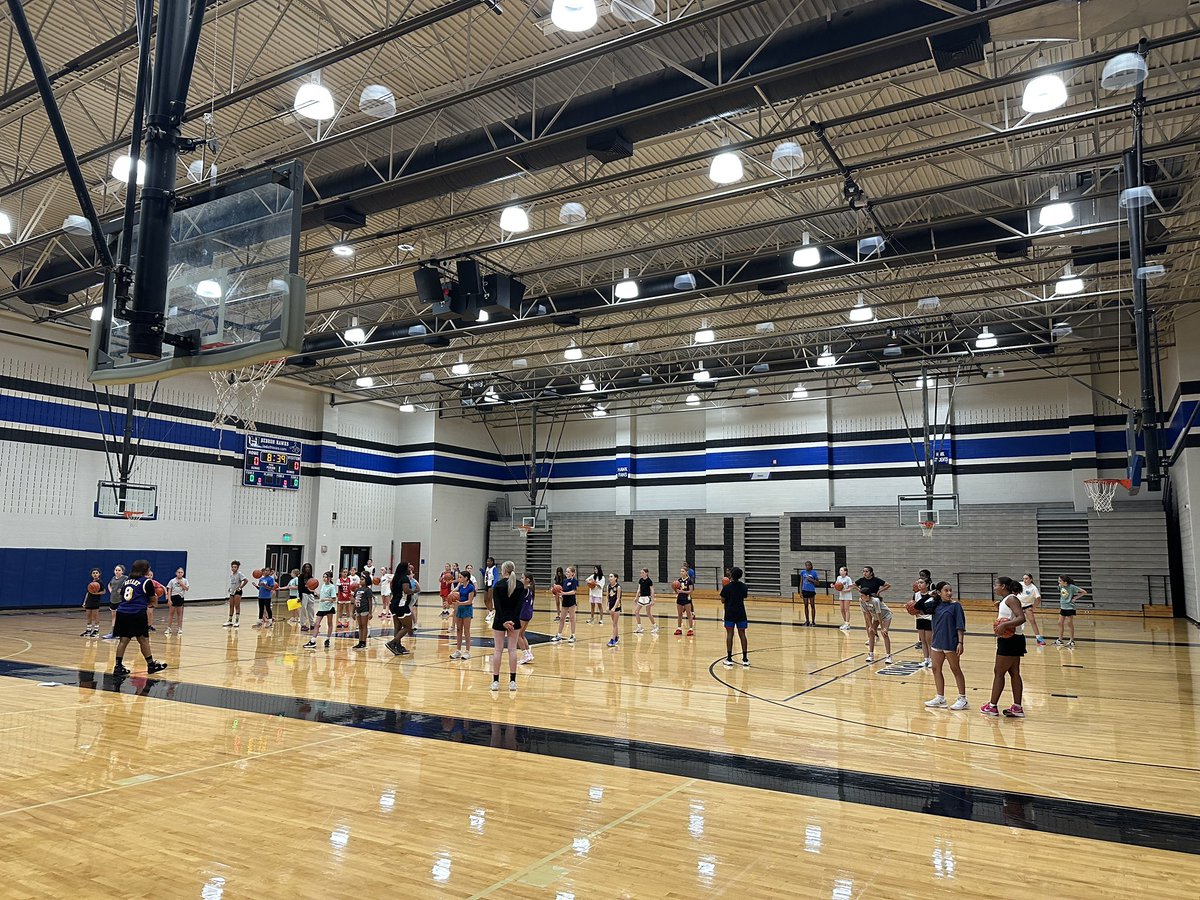 Camp Day 1 went by too fast!
SEC, NCAA and WNBA groups putting in work!
5 out of our 7 Campers of the Day, and Jersey theme day! #HPND #BTW