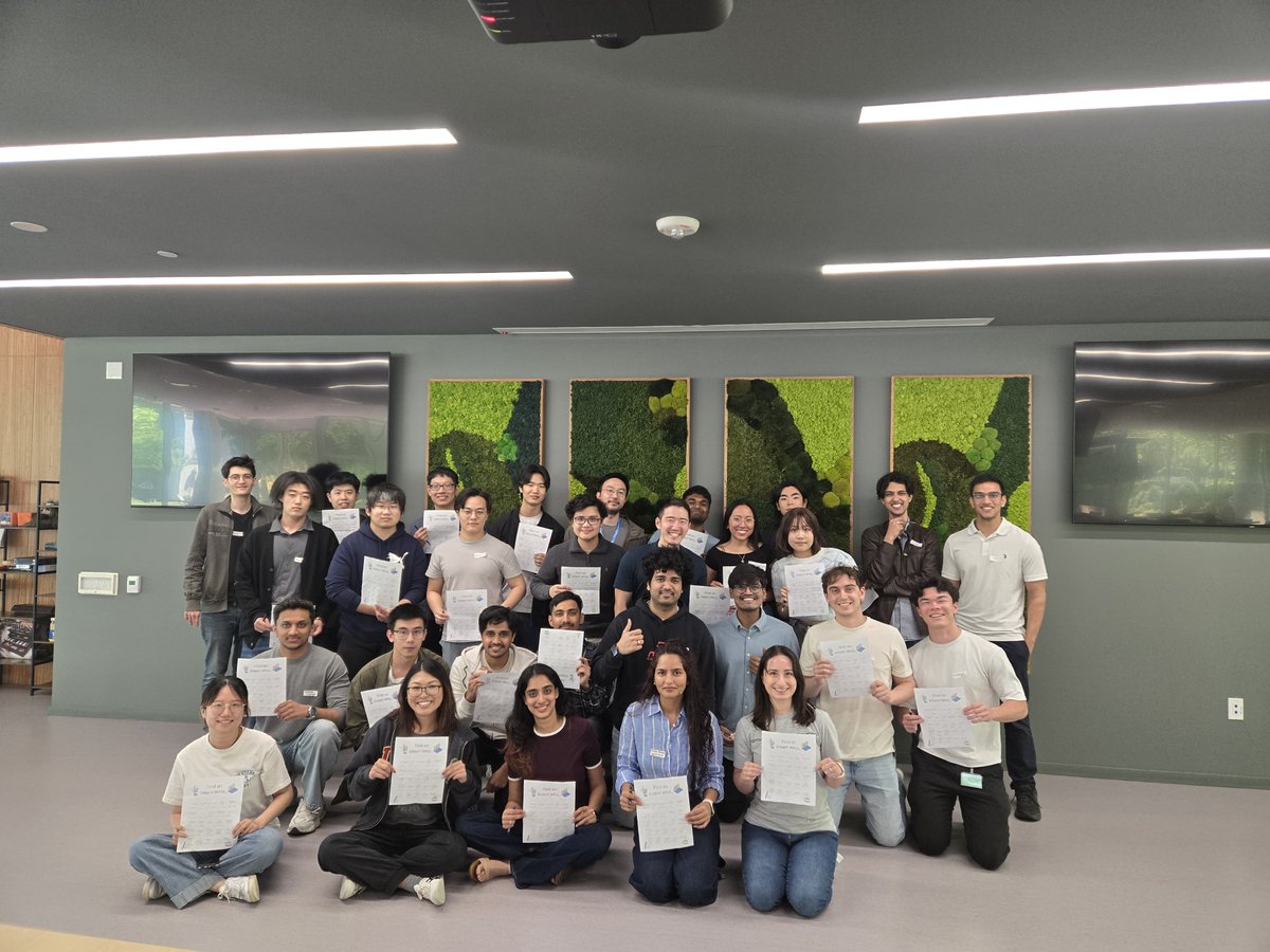 Samsung_RA's tweet photo. Summer internship season at SRA is underway, starting with a fun game of Human Bingo during which our interns had a chance to connect and learn interesting facts about one another.
#LifeatSRA #SamsungResearchAmerica #SRAInterns https://t.co/7qeCnROpHk