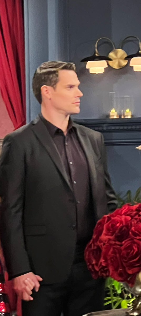 1JustinJackson's tweet photo. BTS with @mgrossman18
I wanted to style Adam Newman with a refined classy gentlemanโs hairstyle
@youngandrestlesscbs
-wardrobe @mandiline
-menโs grooming by me ๐ฉ
#daytimetv #gentelman #gentelmanstyle #gentlemanscut #mensgrooming #local706 #local706hairstylist #drama https://t.co/jHQMbfH913