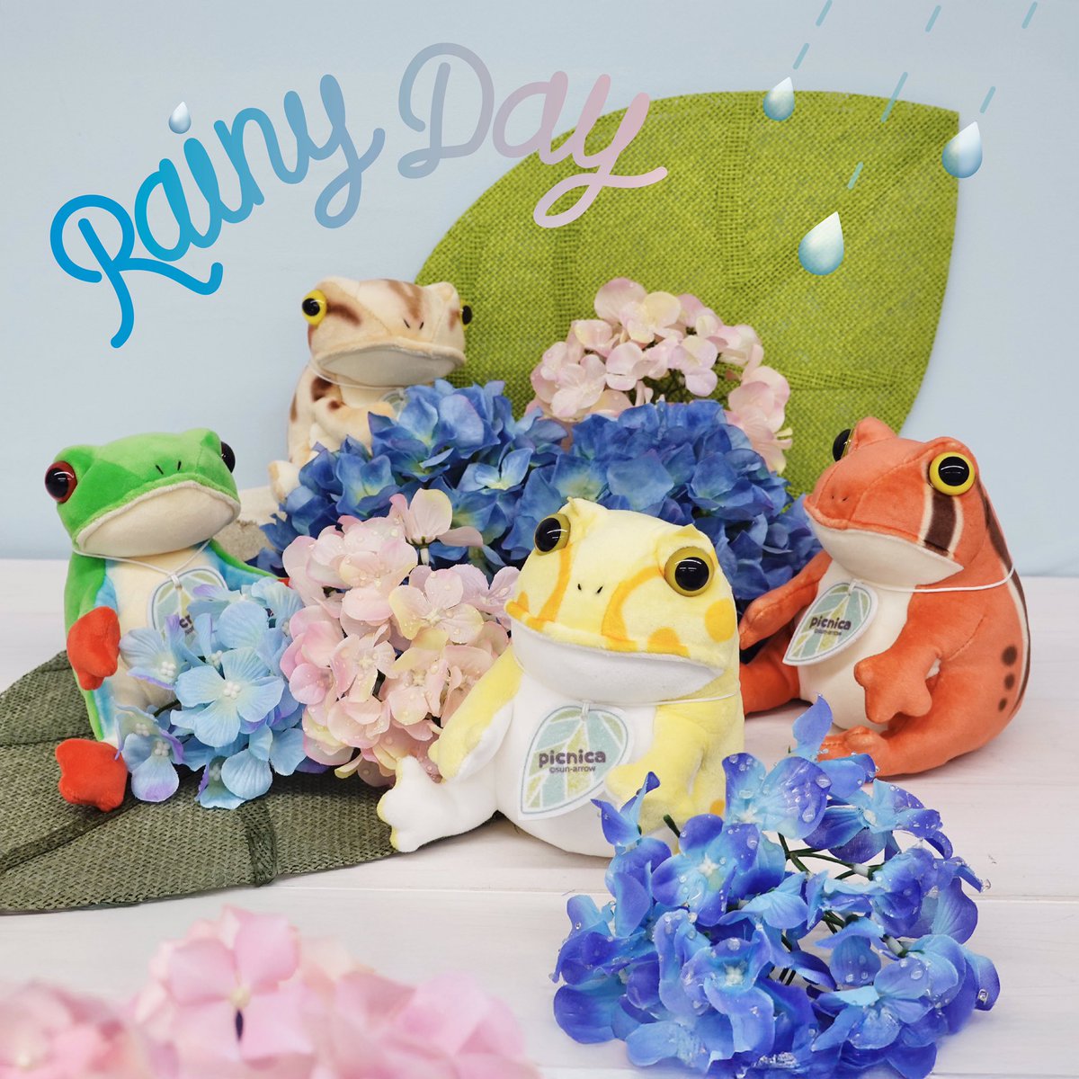 カエル着ぐるみBABY♡カタツムリ.紫陽花 雨の日はカエル達がいきいきしているね🐸♪ もっちりとした感触が特徴