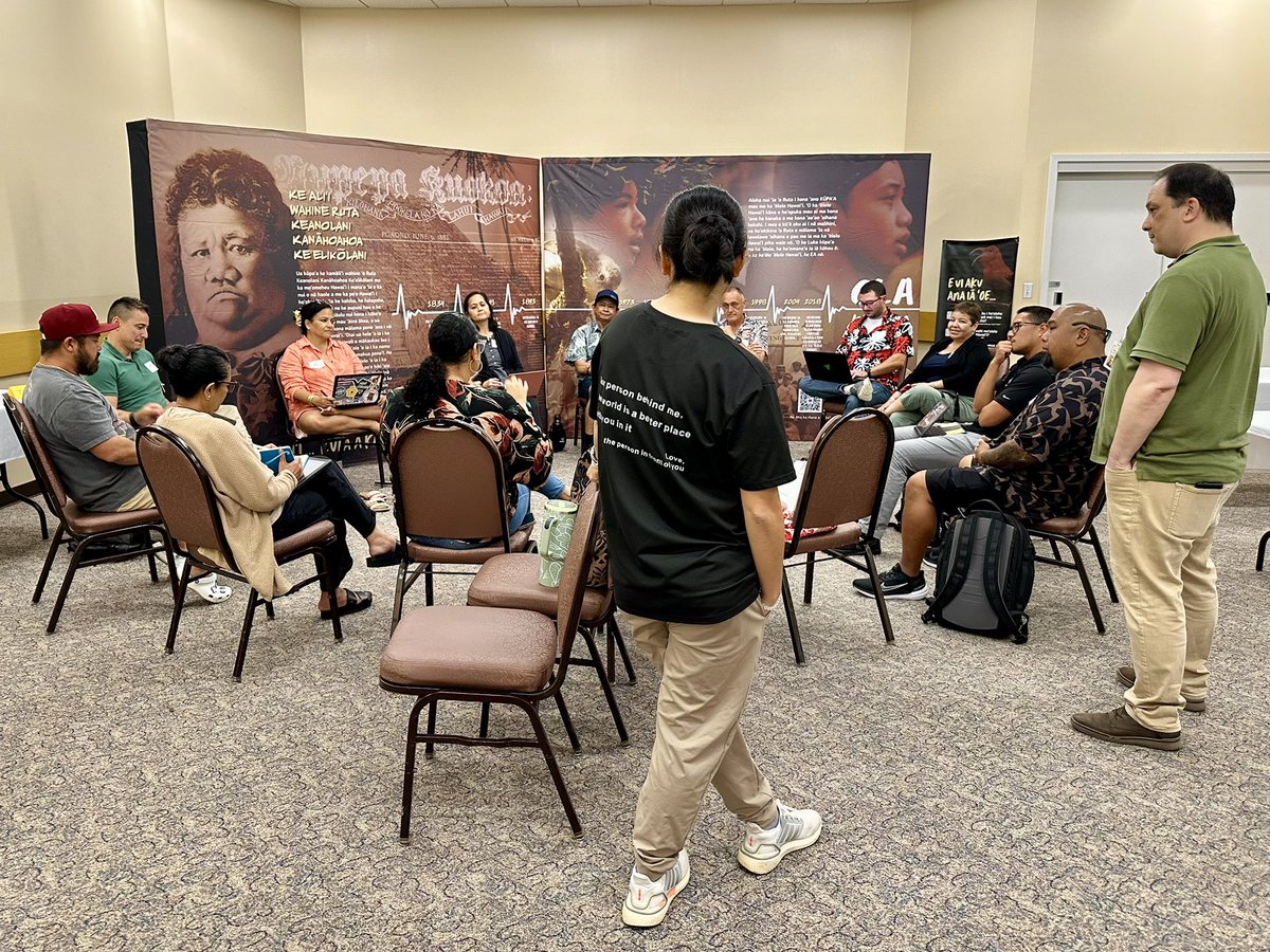 Edcamp Honolulu is in full swing! <a href="/EdcampHi/">Edcamp Honolulu</a> <a href="/HSTEorg/">HSTE</a> #KSEdTech