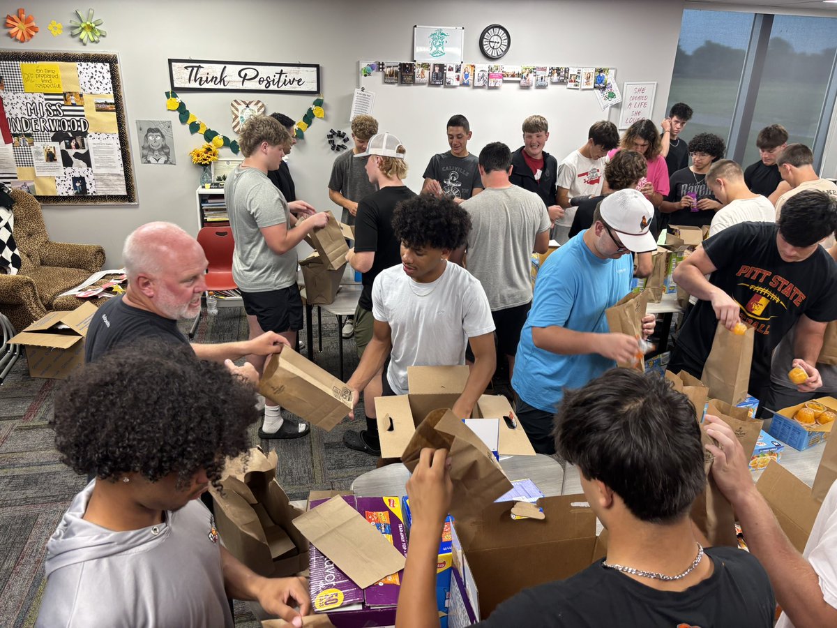 Thank you to The Kindness Kitchen for allowing us to help out his evening!